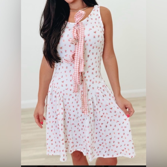 kori america Dresses & Skirts - Kori America drop waist floral bows dress NWT large